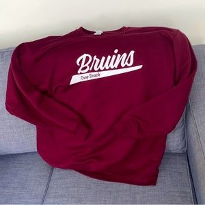 XL Long Beach Bruins sweatshirt